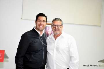 Debate entre los dos candidatos de primarias del PSOE de Telde (Foto Antonio Alí)